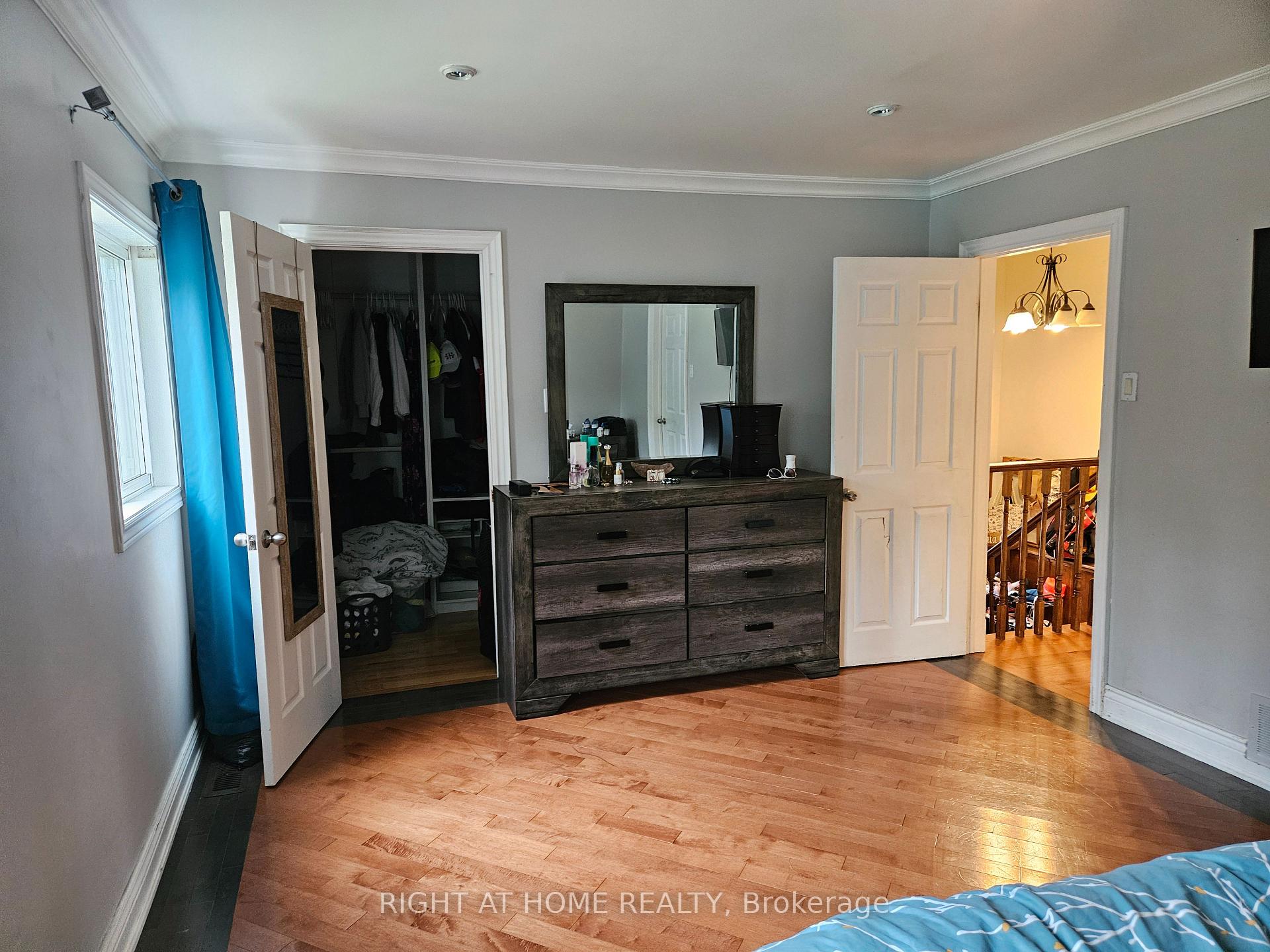 Photo 2 of 736 Pine Grove Avenue, Innisfil, Rural Innisfil — HOMEH