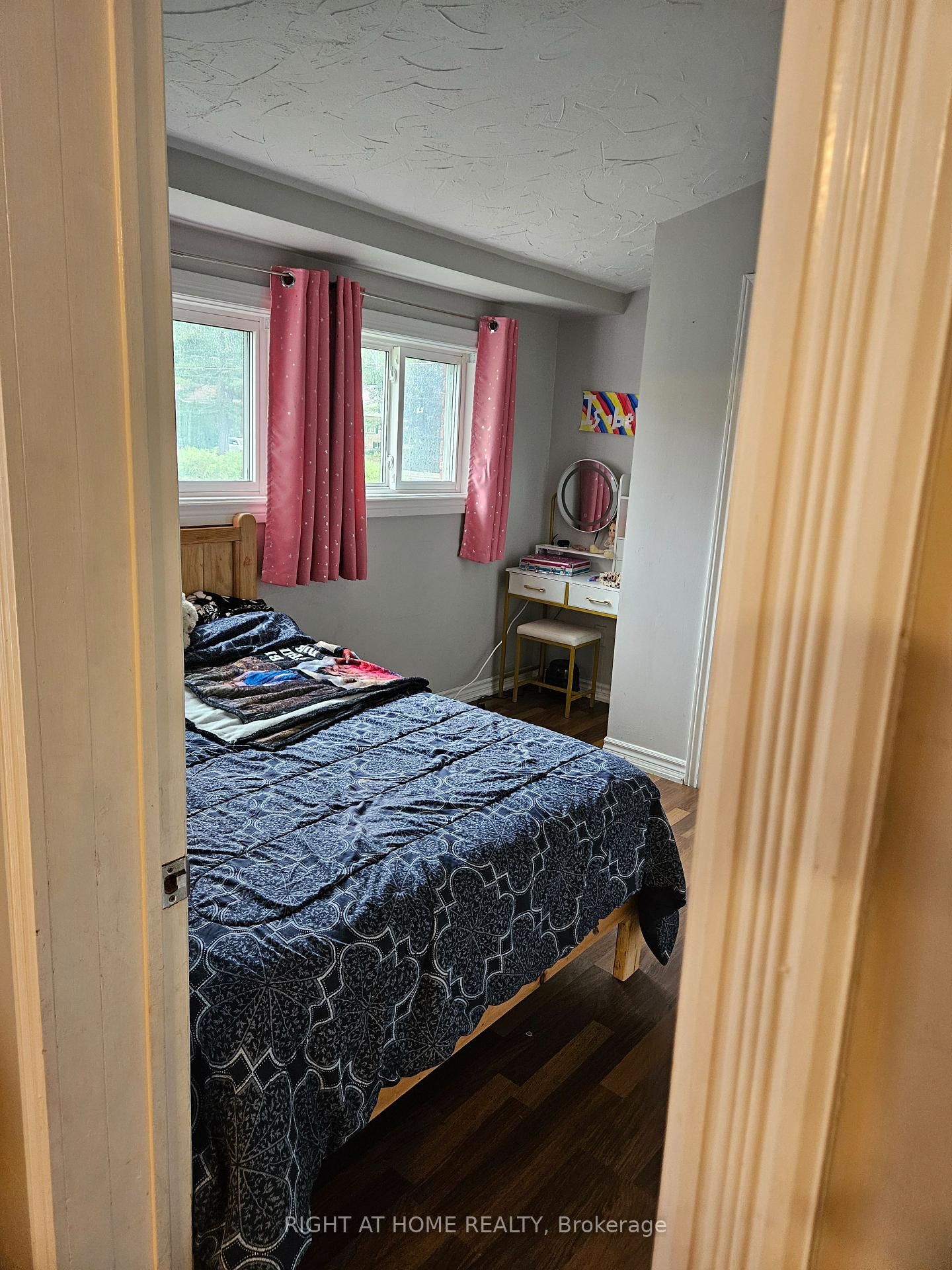 Photo 10 of 736 Pine Grove Avenue, Innisfil, Rural Innisfil — HOMEH