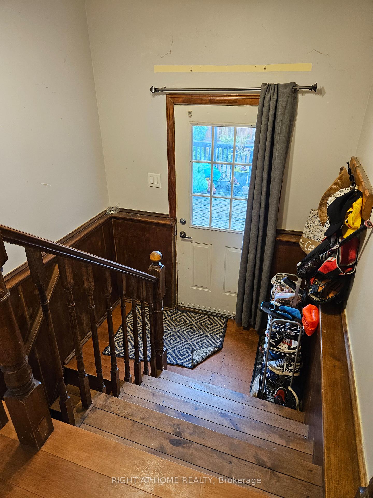 Photo 11 of 736 Pine Grove Avenue, Innisfil, Rural Innisfil — HOMEH