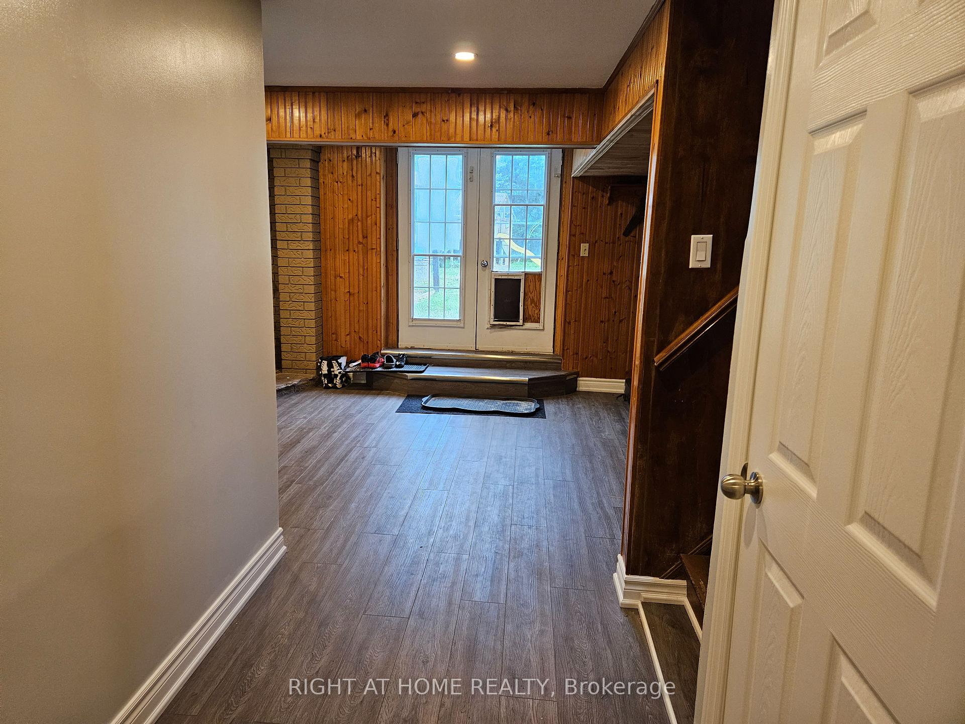 Photo 21 of 736 Pine Grove Avenue, Innisfil, Rural Innisfil — HOMEH