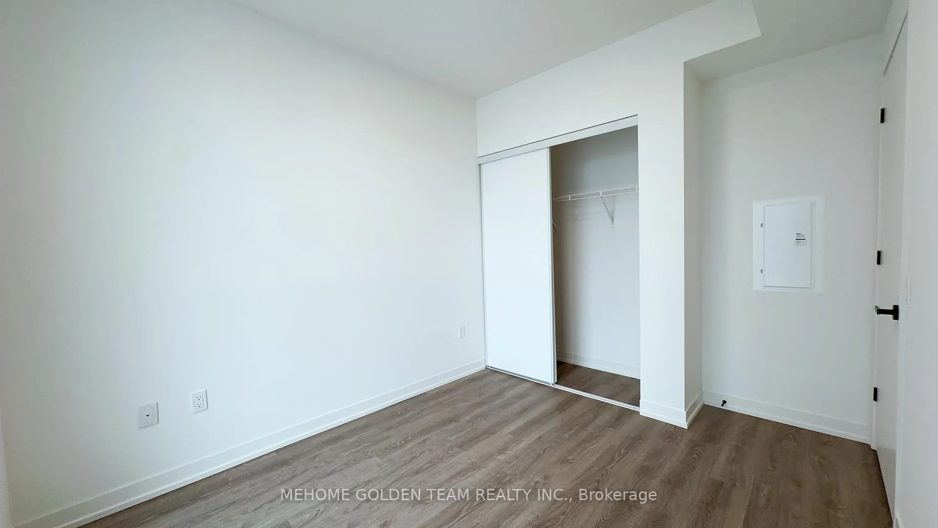 Photo 17 of Unit 3505, 8 Interchange Way, Vaughan, Vaughan Corporate Centre — HOMEH