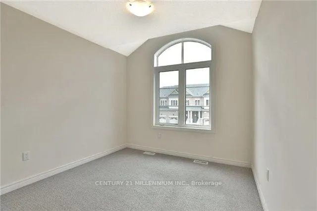 Photo 8 of 9 Talence Drive, Hamilton, Stoney Creek Mountain — HOMEH