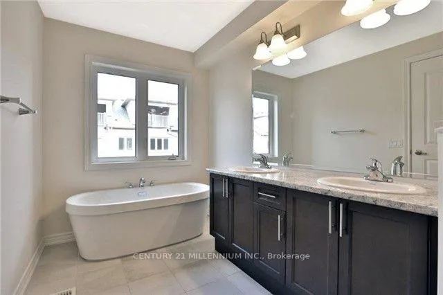Photo 9 of 9 Talence Drive, Hamilton, Stoney Creek Mountain — HOMEH