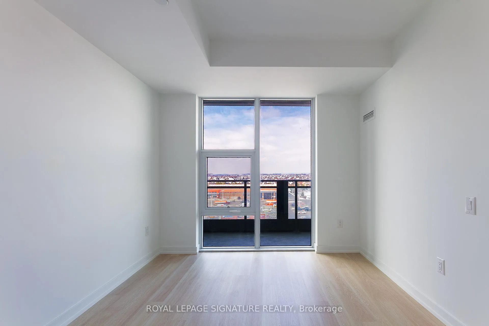 Photo 4 of Unit A806, 9763 Markham Road, Markham, Greensborough — HOMEH