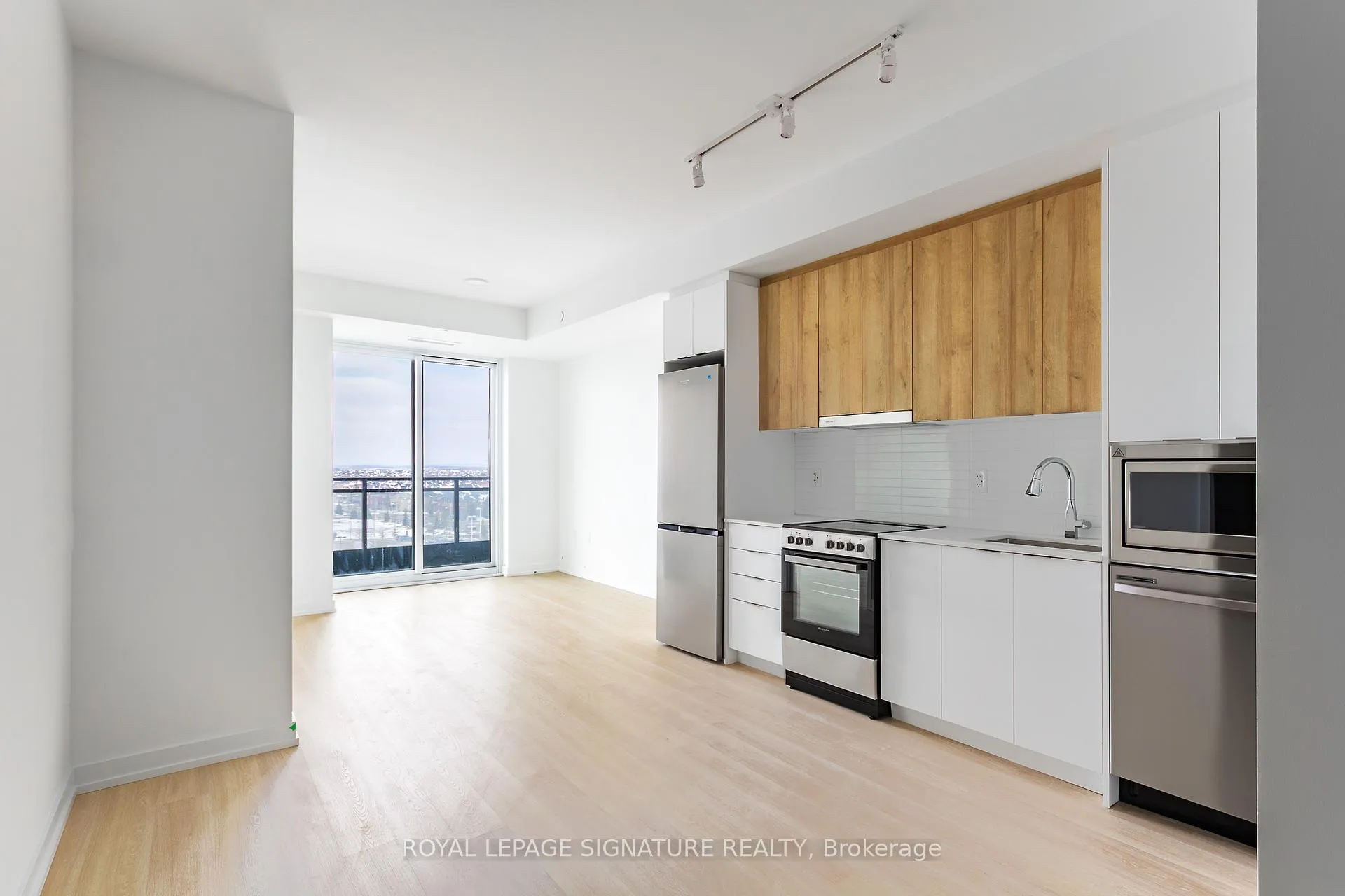 Photo 8 of Unit A806, 9763 Markham Road, Markham, Greensborough — HOMEH
