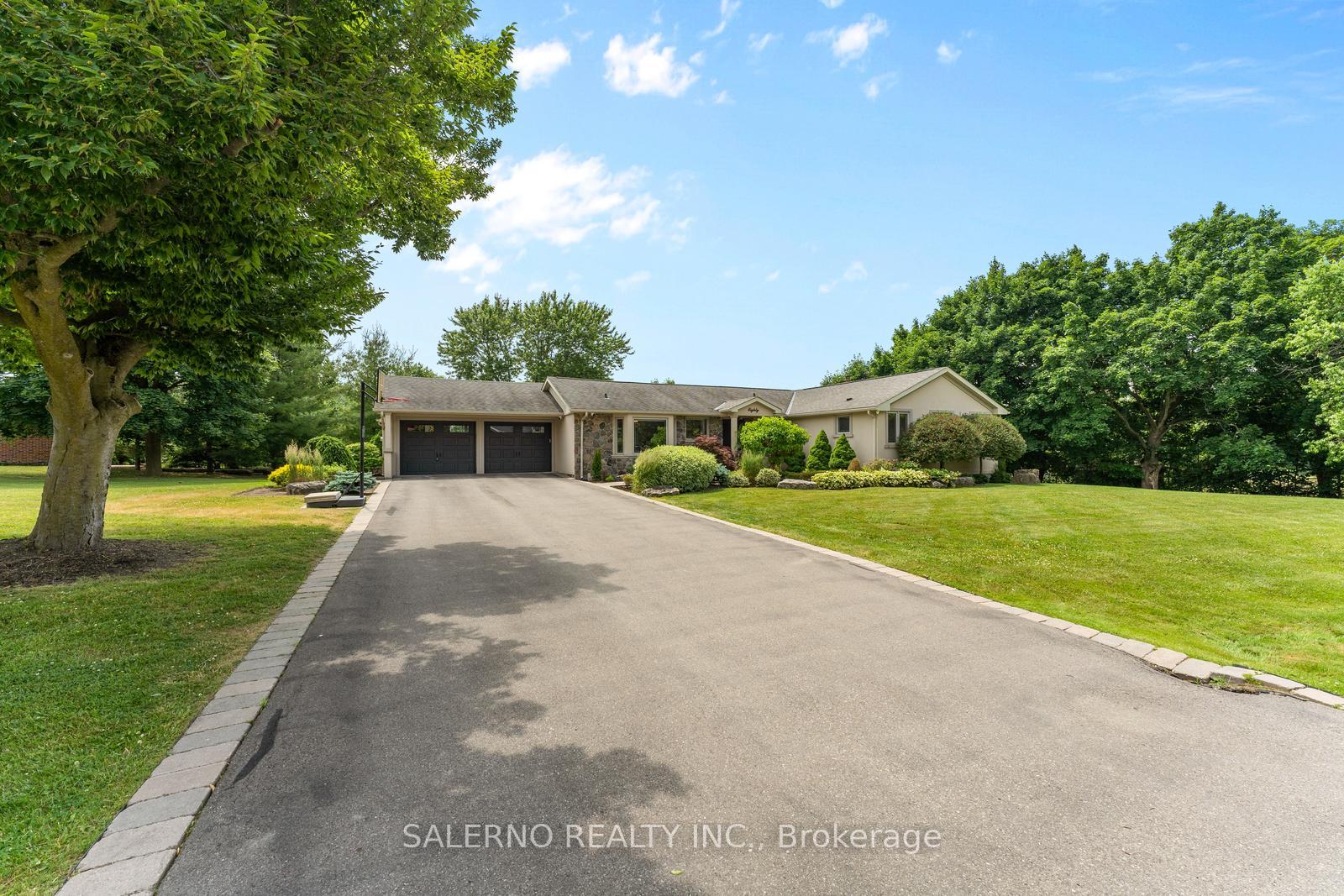 Photo 4 of 80 Noblewood Drive, King, Nobleton — HOMEH