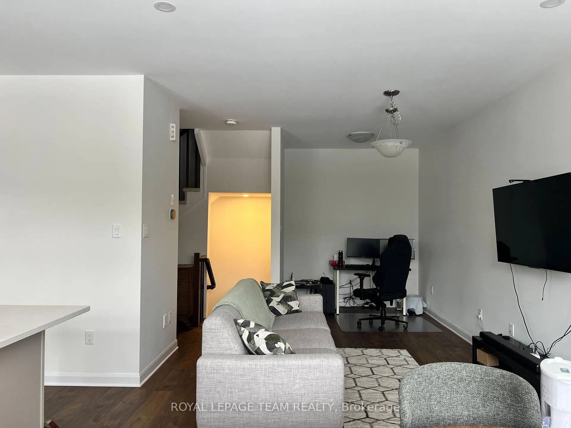 Photo 5 of 709 Confluence Walk, Ottawa, Avalon West — HOMEH