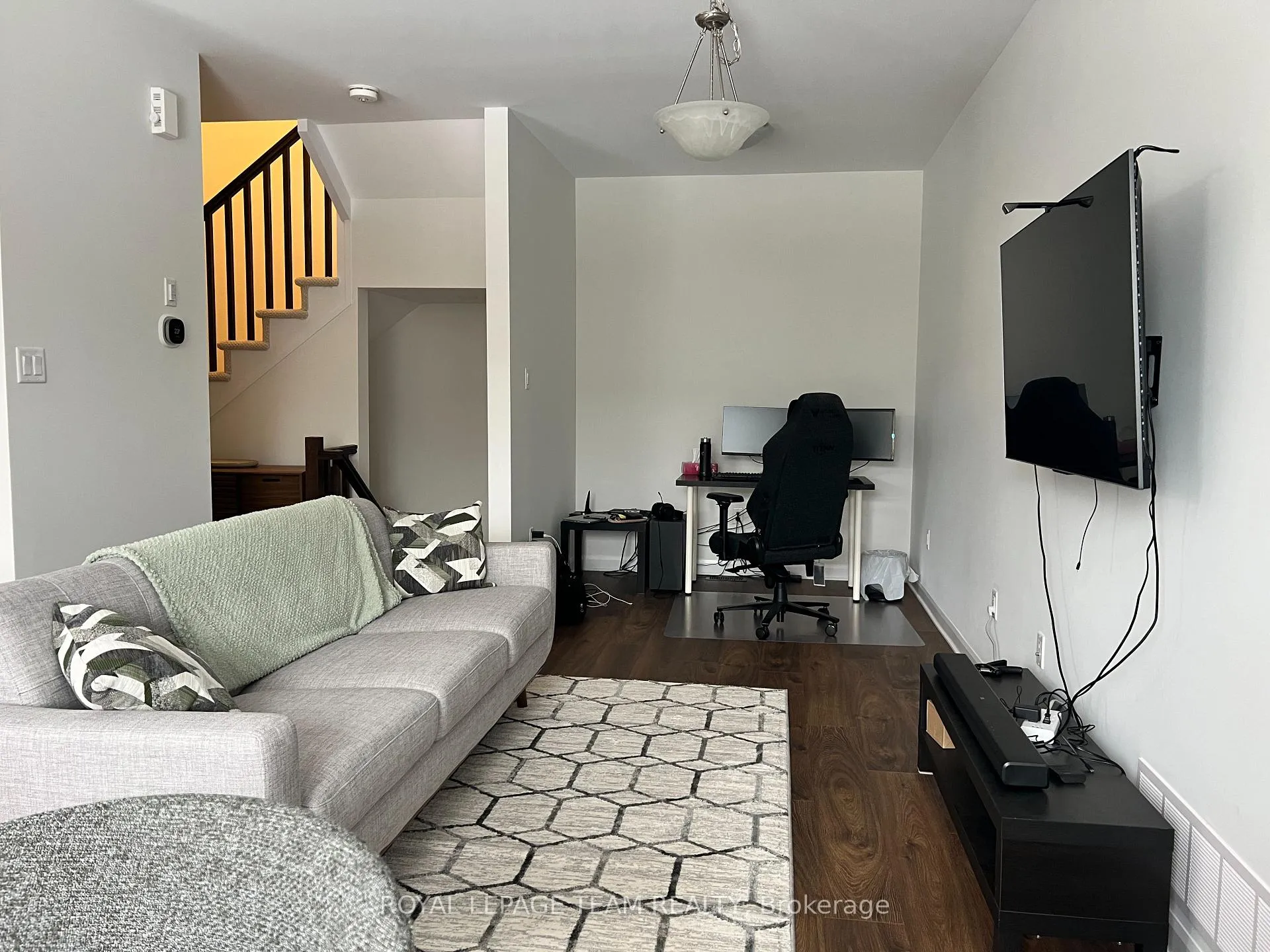 Photo 10 of 709 Confluence Walk, Ottawa, Avalon West — HOMEH
