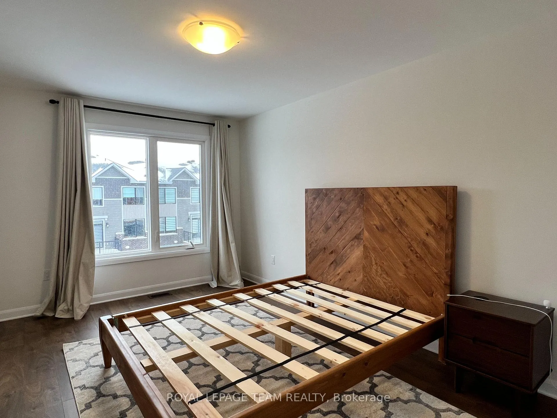 Photo 14 of 709 Confluence Walk, Ottawa, Avalon West — HOMEH
