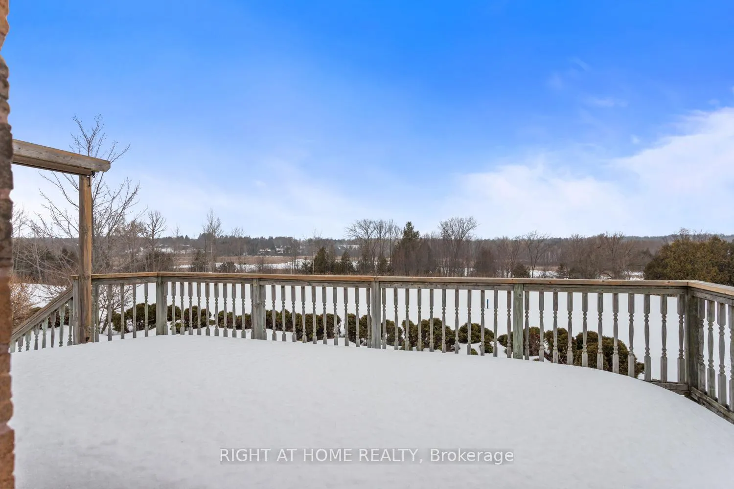 Photo 6 of 295 Waterbury Crescent, Scugog, Port Perry — HOMEH