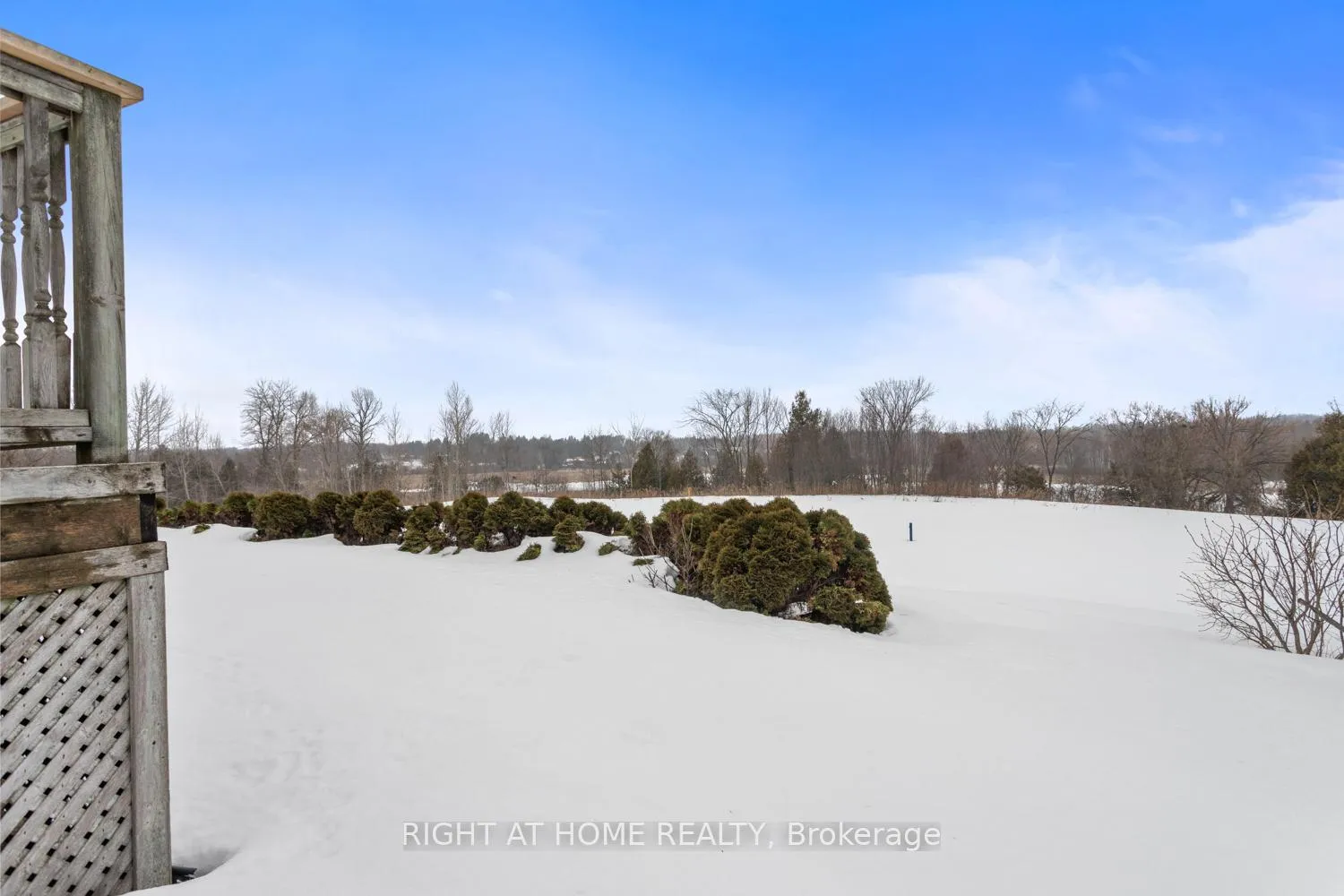Photo 7 of 295 Waterbury Crescent, Scugog, Port Perry — HOMEH