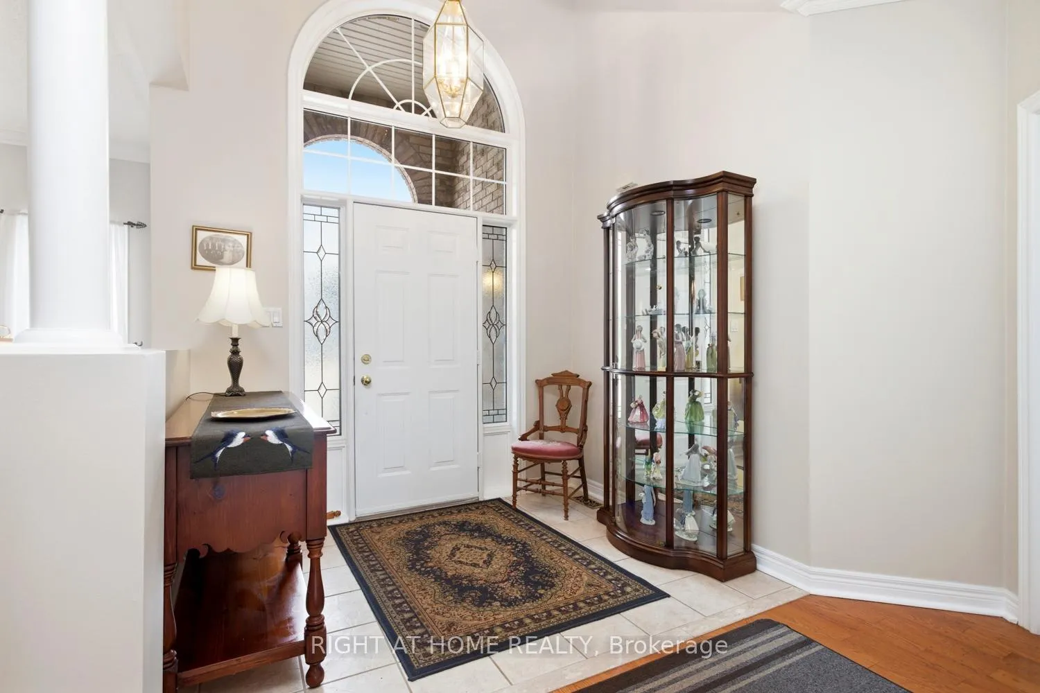 Photo 8 of 295 Waterbury Crescent, Scugog, Port Perry — HOMEH