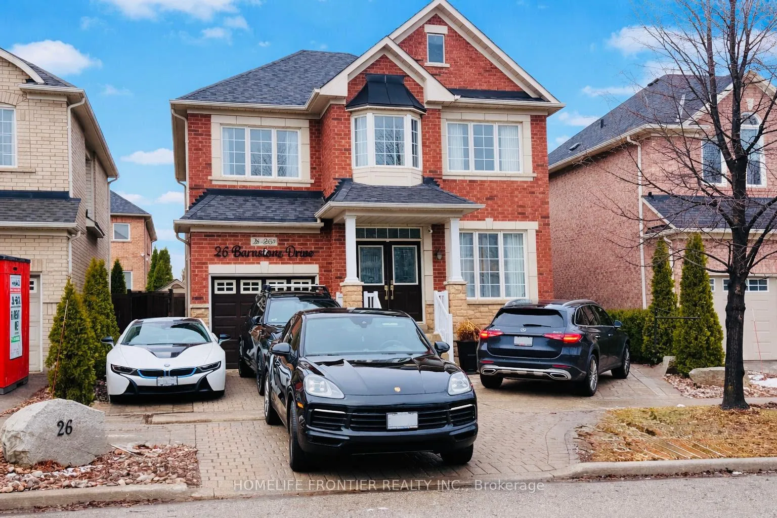 Photo 2 of 26 Barnstone Drive, Markham, Wismer — HOMEH