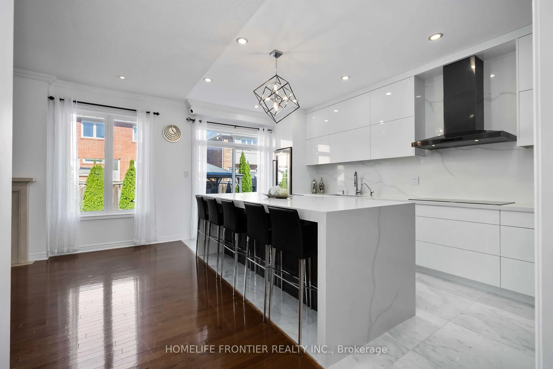 Photo 6 of 26 Barnstone Drive, Markham, Wismer — HOMEH
