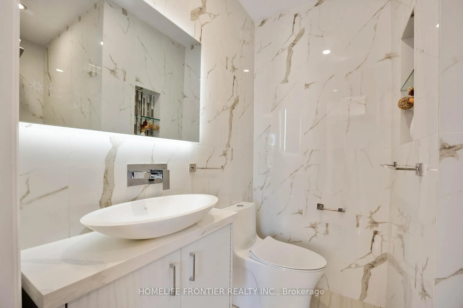 Photo 17 of 26 Barnstone Drive, Markham, Wismer — HOMEH
