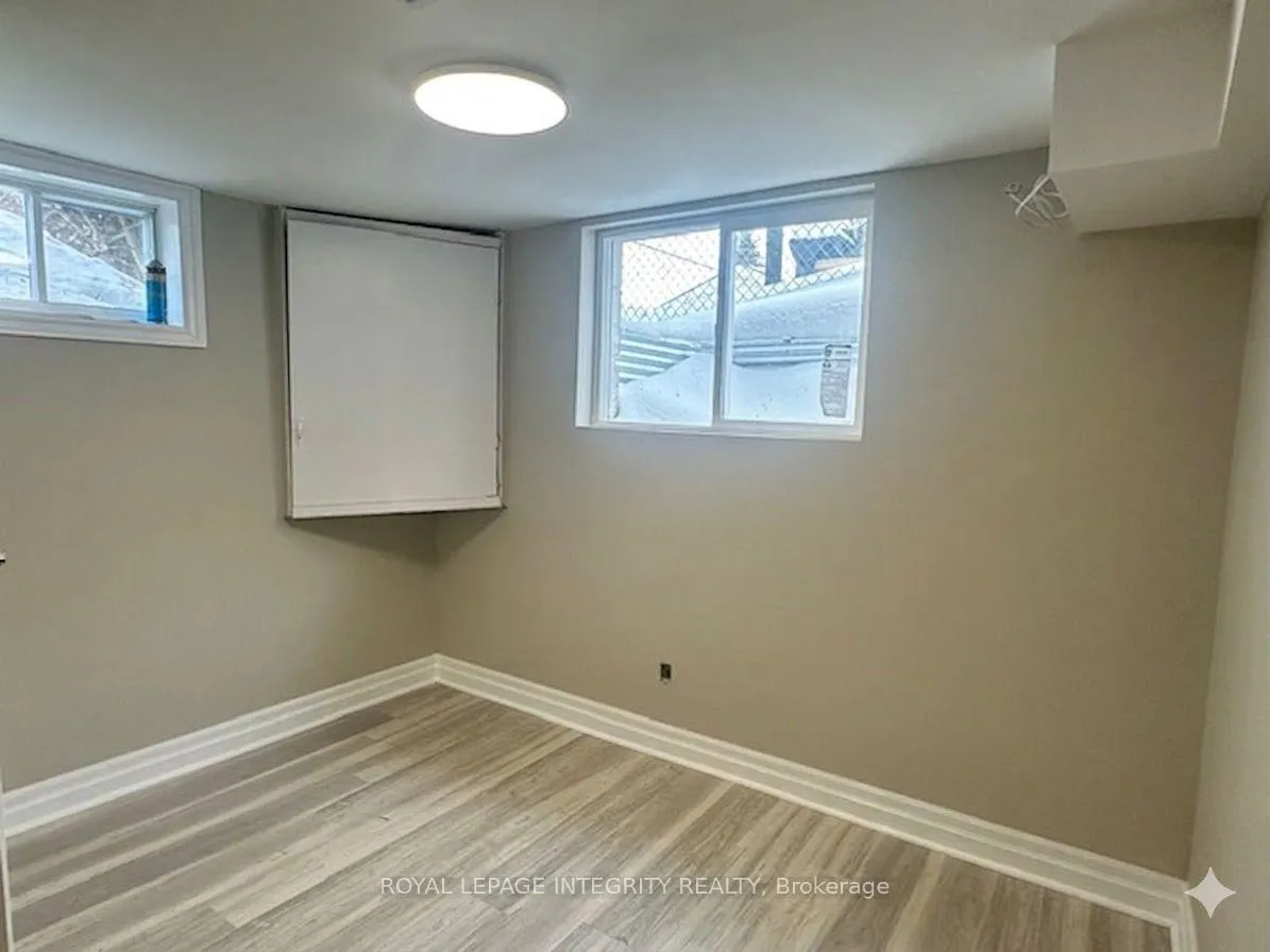 Photo 2 of Unit B, 1398 Jamison Avenue, Ottawa, Bilberry Creek/Queenswood Heights — HOMEH
