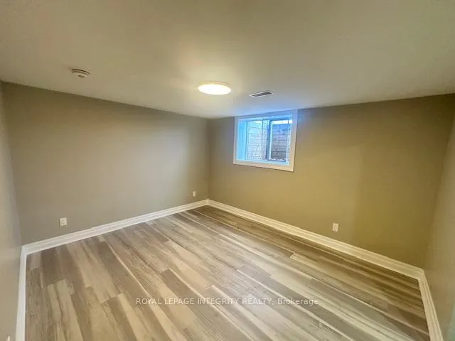 Photo 20 of Unit B, 1398 Jamison Avenue, Ottawa, Bilberry Creek/Queenswood Heights — HOMEH