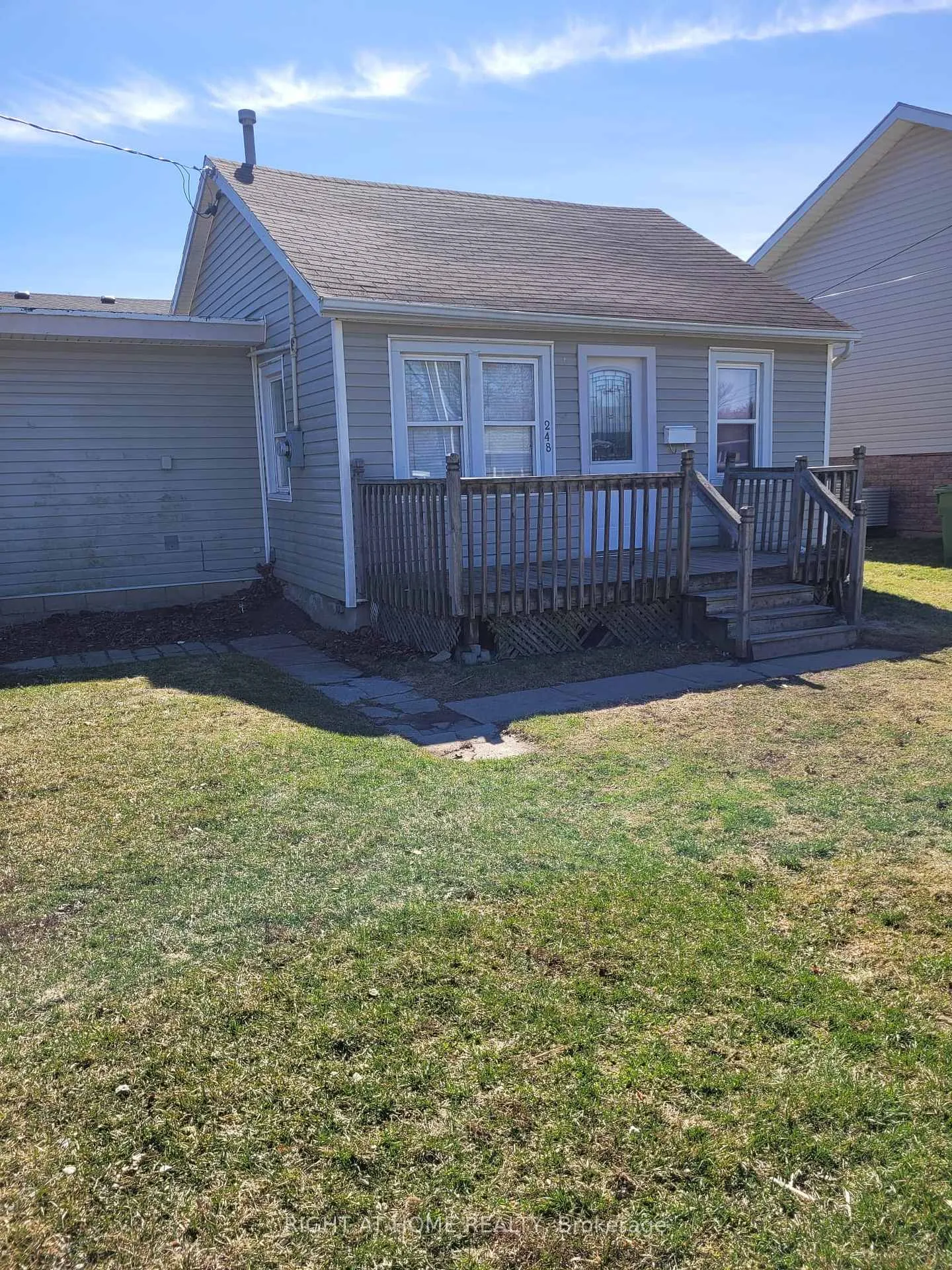 Photo 10 of 248 Mcnaughton Avenue E, Chatham-Kent, Chatham — HOMEH