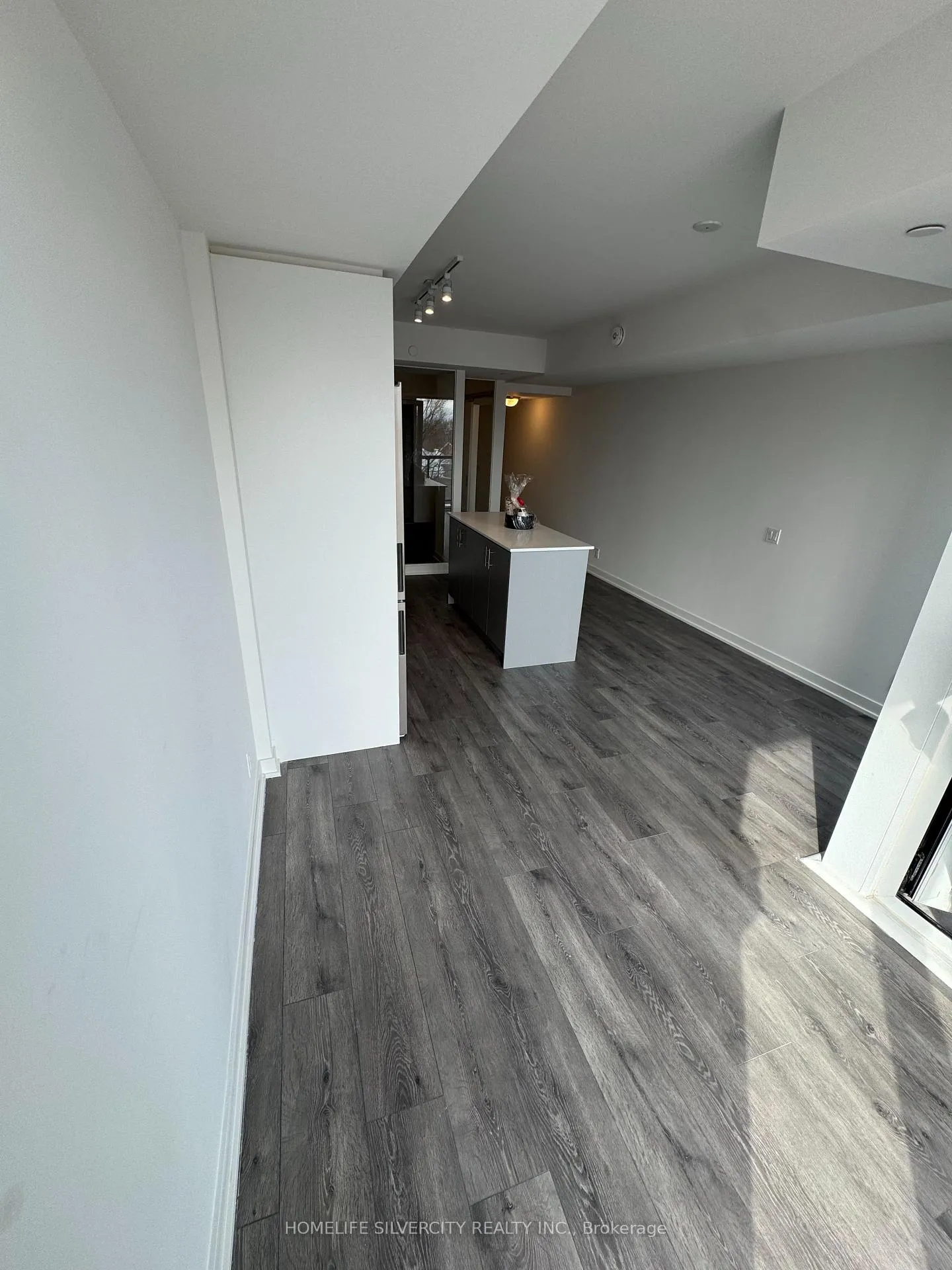 Photo 6 of Unit 422, 2 Manderley Drive, Scarborough, Birchcliffe-Cliffside — HOMEH