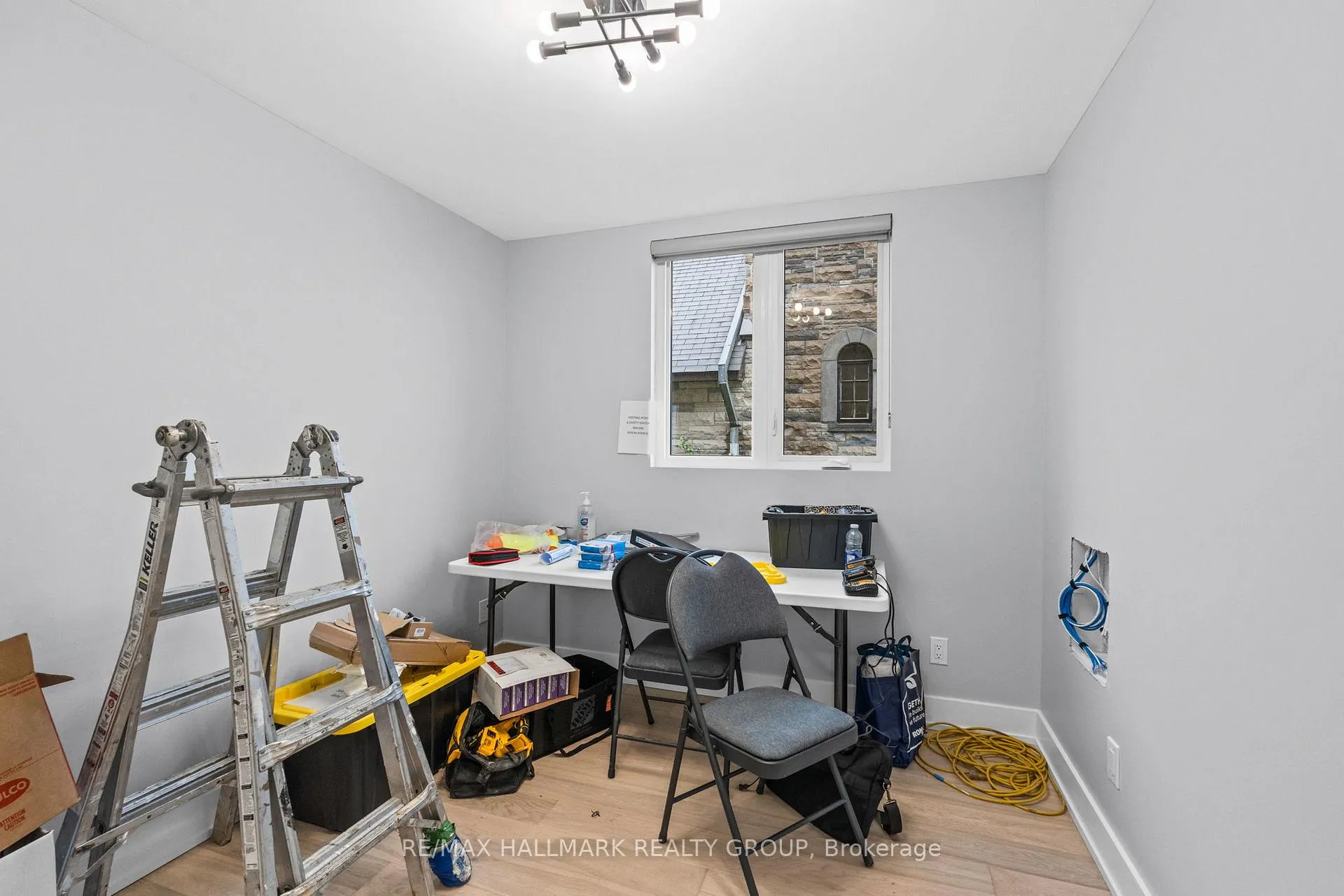 Photo 16 of Unit A, 886 Byron Avenue, Ottawa, McKellar/Highland — HOMEH