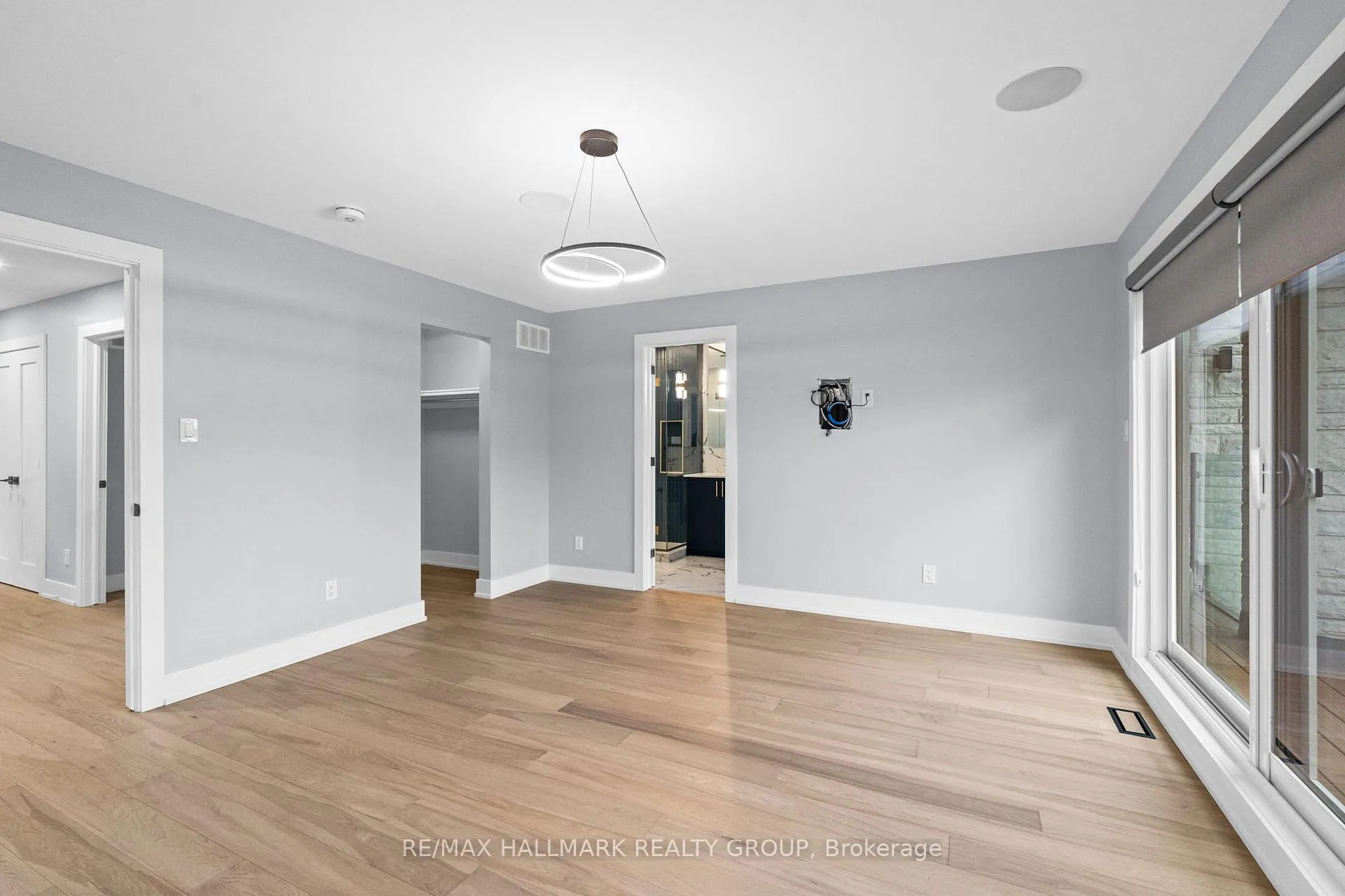Photo 22 of Unit A, 886 Byron Avenue, Ottawa, McKellar/Highland — HOMEH