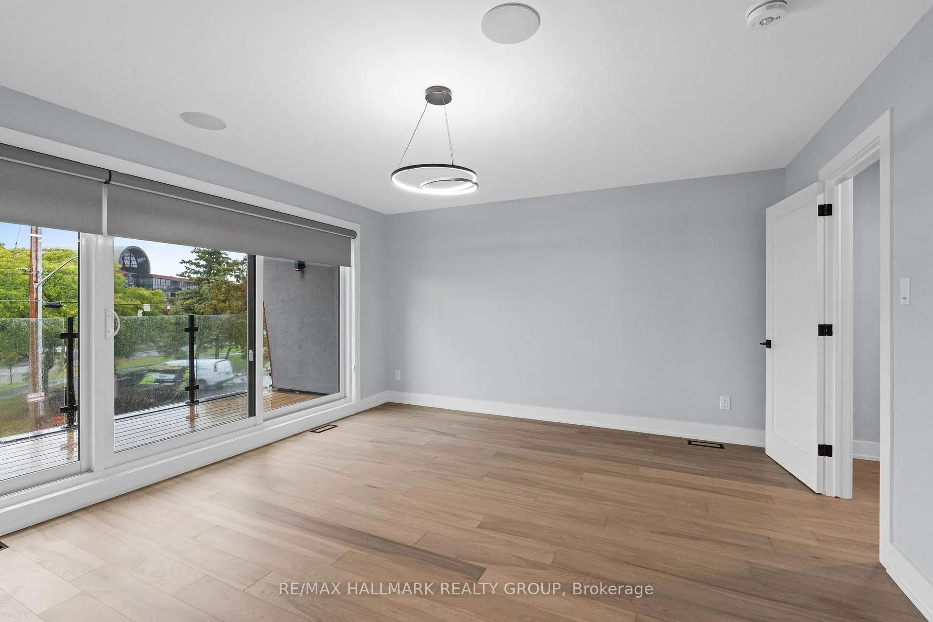 Photo 23 of Unit A, 886 Byron Avenue, Ottawa, McKellar/Highland — HOMEH