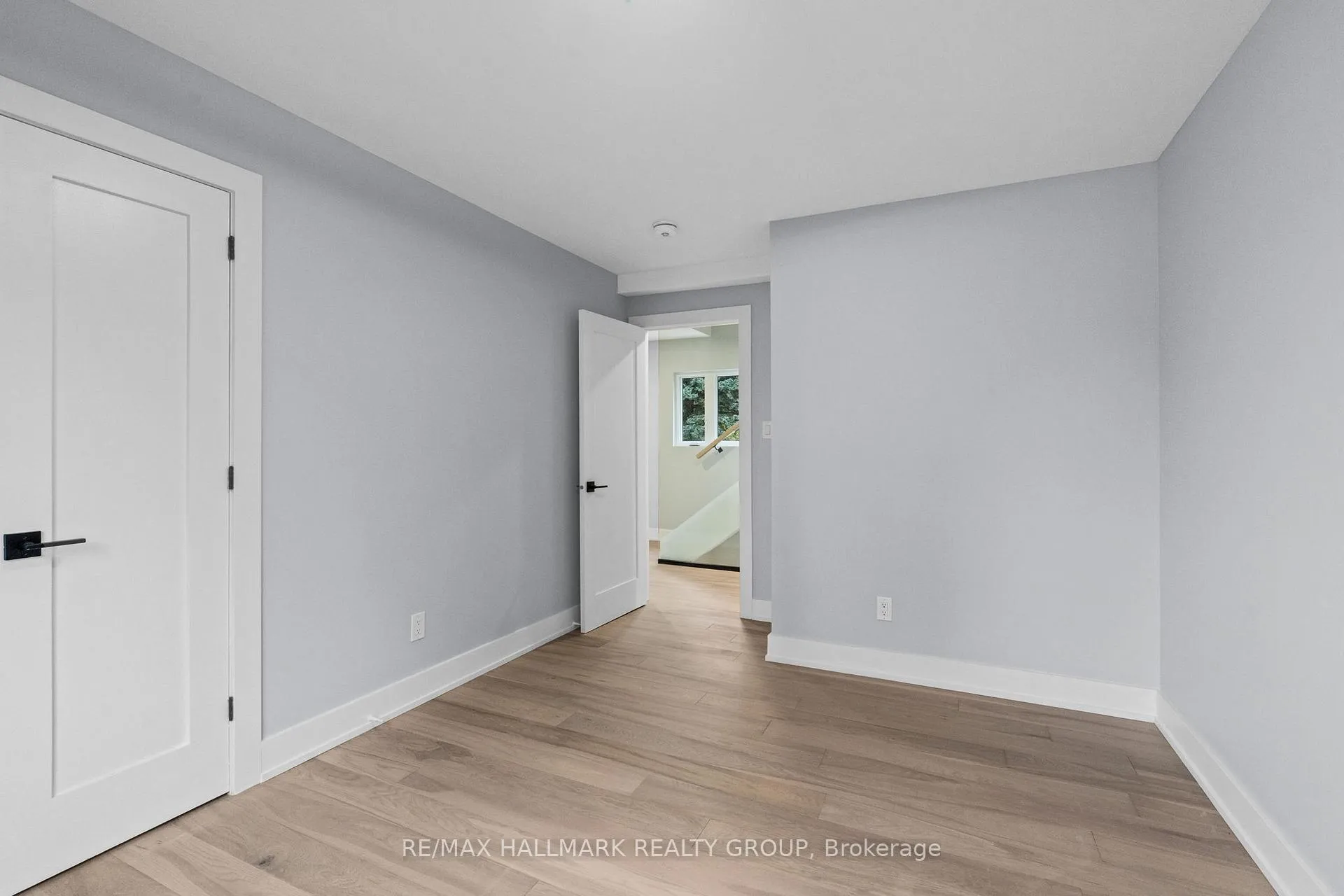 Photo 29 of Unit A, 886 Byron Avenue, Ottawa, McKellar/Highland — HOMEH