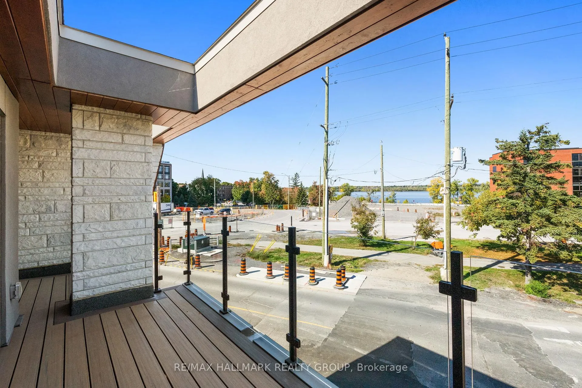 Photo 36 of Unit A, 886 Byron Avenue, Ottawa, McKellar/Highland — HOMEH