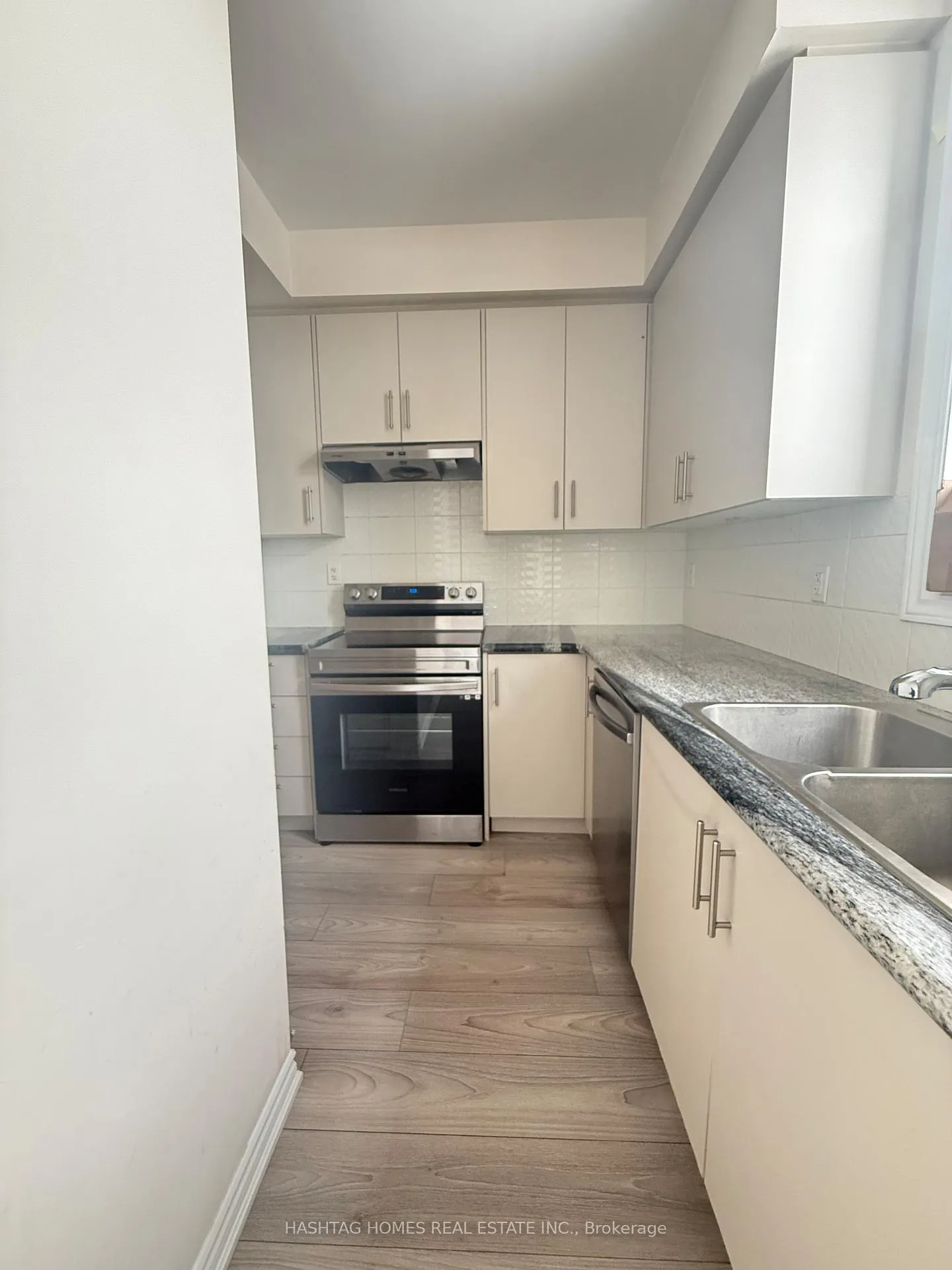 Photo 2 of Unit 412, 70 Halliford Place, Brampton, Bram East — HOMEH
