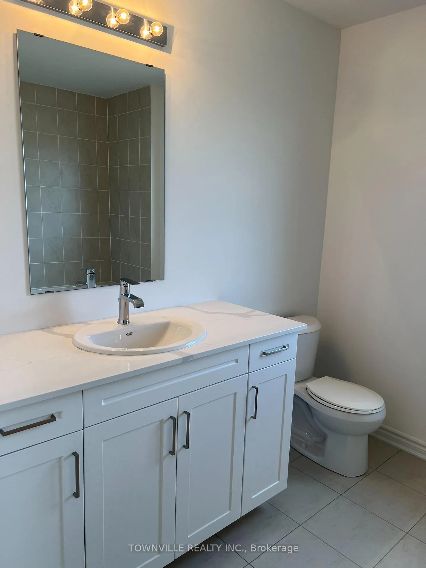 Photo 12 of 63 Lincoln Drive, Belleville, Belleville Ward — HOMEH
