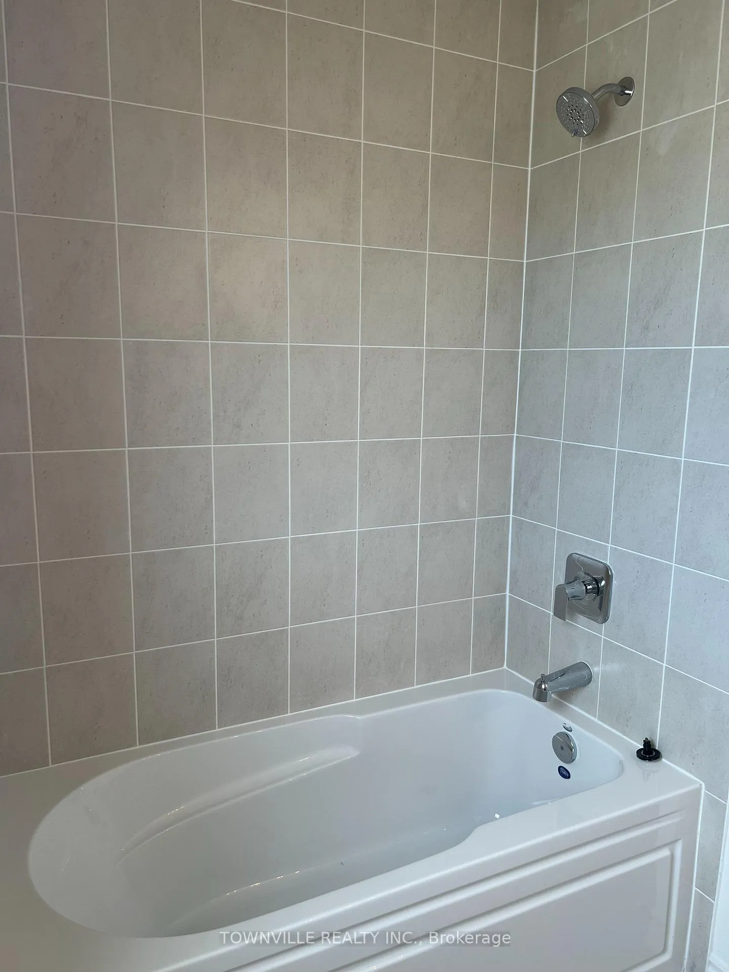 Photo 22 of 63 Lincoln Drive, Belleville, Belleville Ward — HOMEH