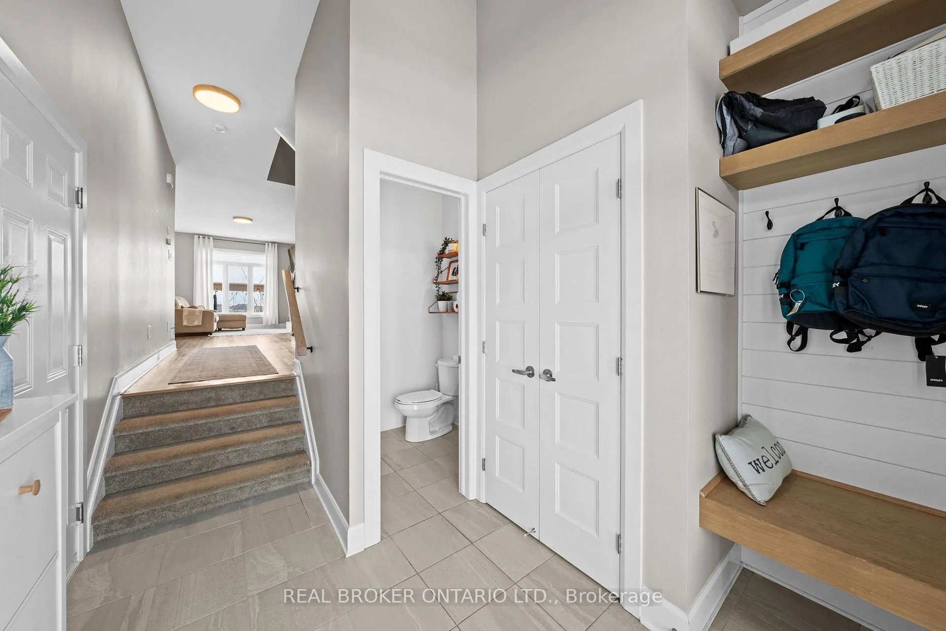 Photo 3 of 49 Mcphail Road, Carleton Place — HOMEH