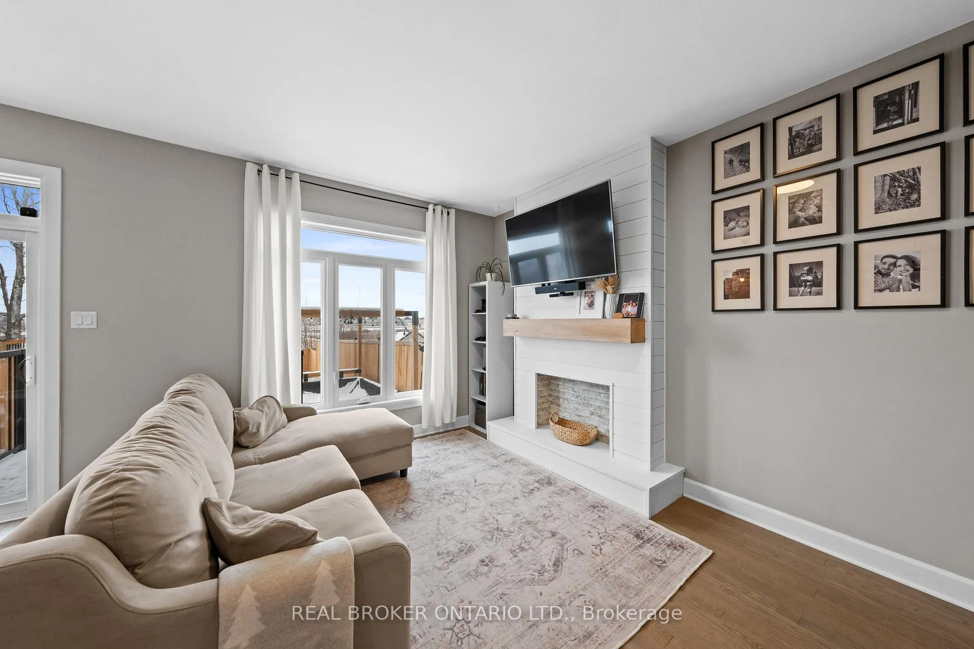 Photo 6 of 49 Mcphail Road, Carleton Place — HOMEH