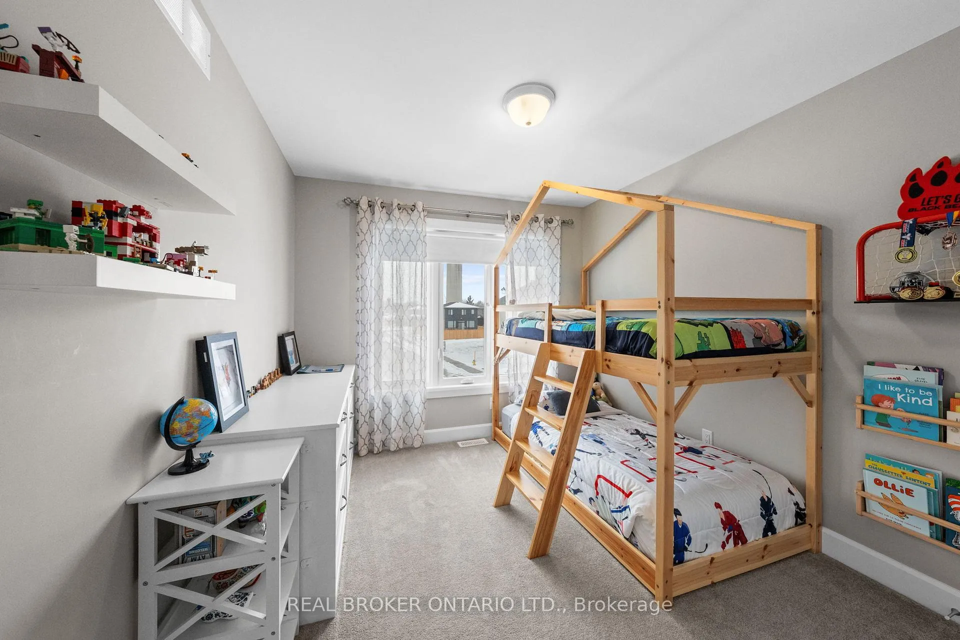 Photo 20 of 49 Mcphail Road, Carleton Place — HOMEH