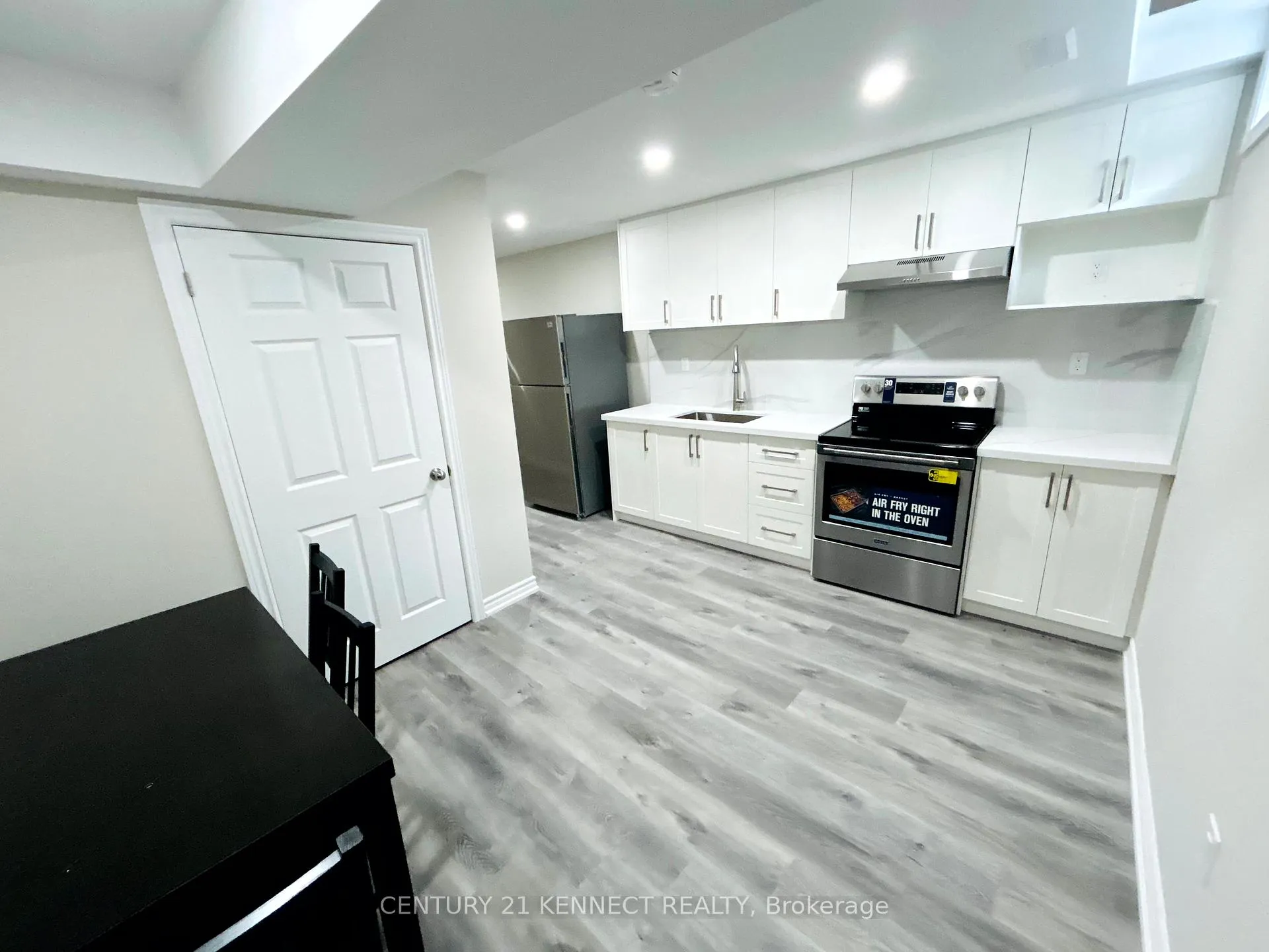 Photo 3 of Unit Bsmt, 1918 Donald Cousens Parkway, Markham, Cornell — HOMEH