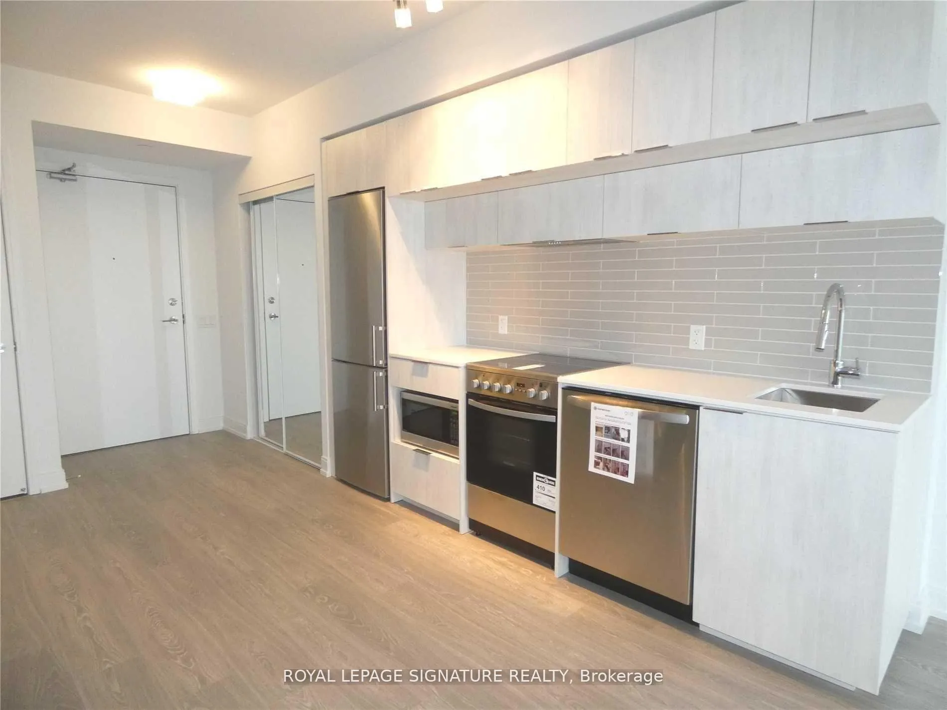 Photo 2 of Unit 3706, 181 Dundas Street E, Toronto, Church-Yonge Corridor — HOMEH