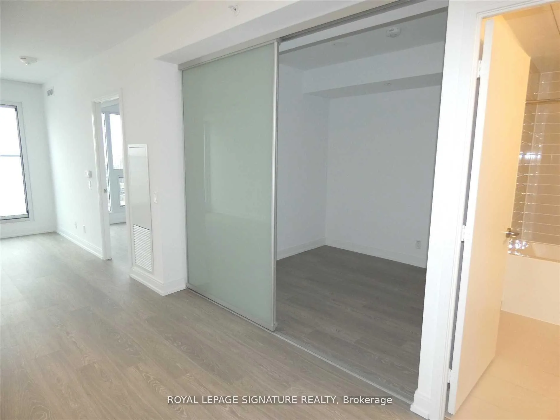 Photo 7 of Unit 3706, 181 Dundas Street E, Toronto, Church-Yonge Corridor — HOMEH
