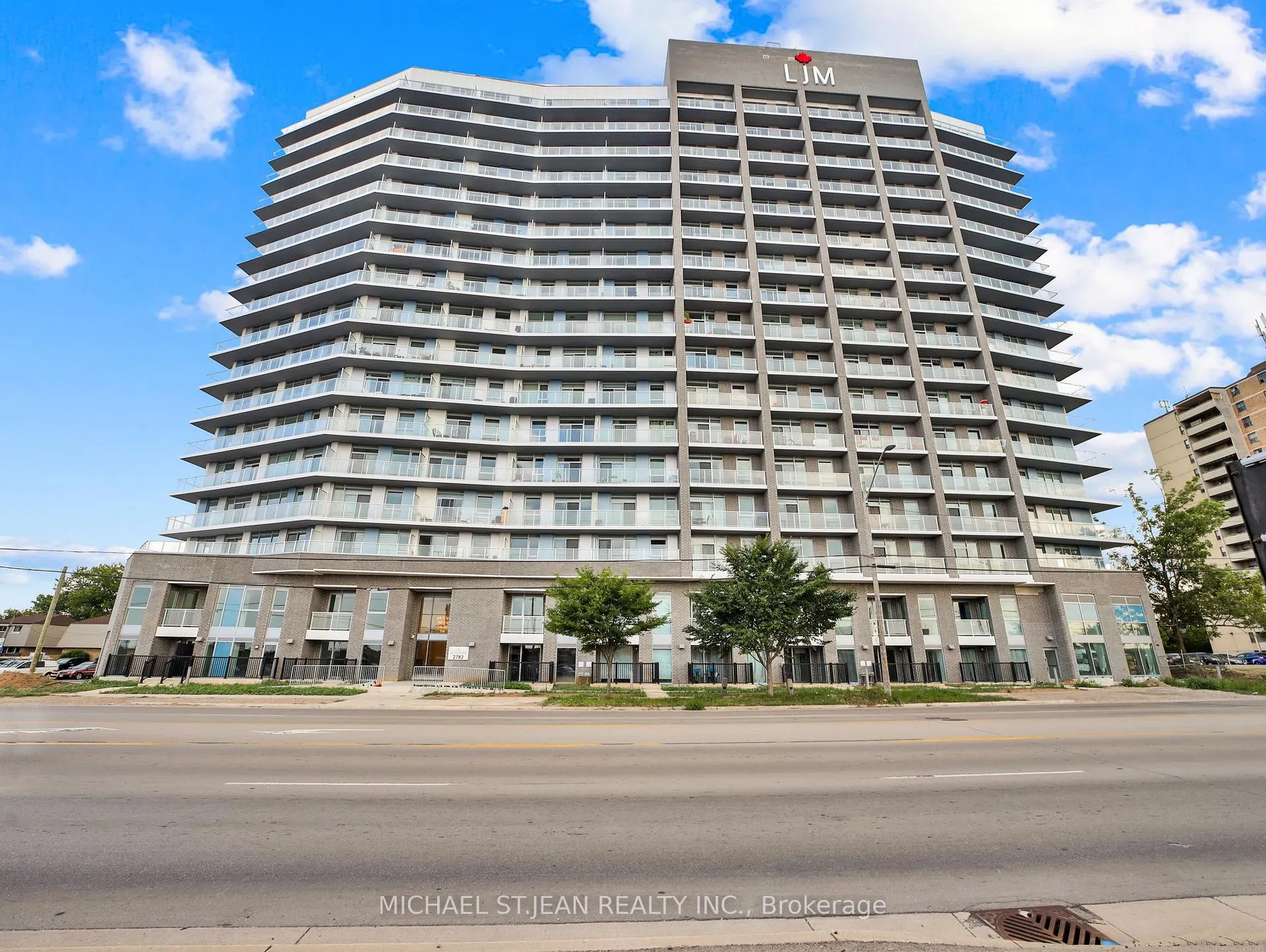 Photo 2 of Unit 1418, 2782 Barton Street E, Hamilton, Grayside — HOMEH