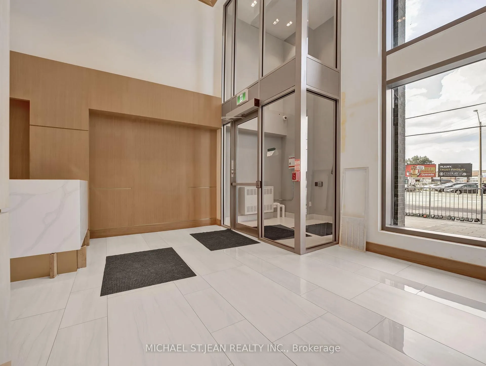 Photo 5 of Unit 1418, 2782 Barton Street E, Hamilton, Grayside — HOMEH