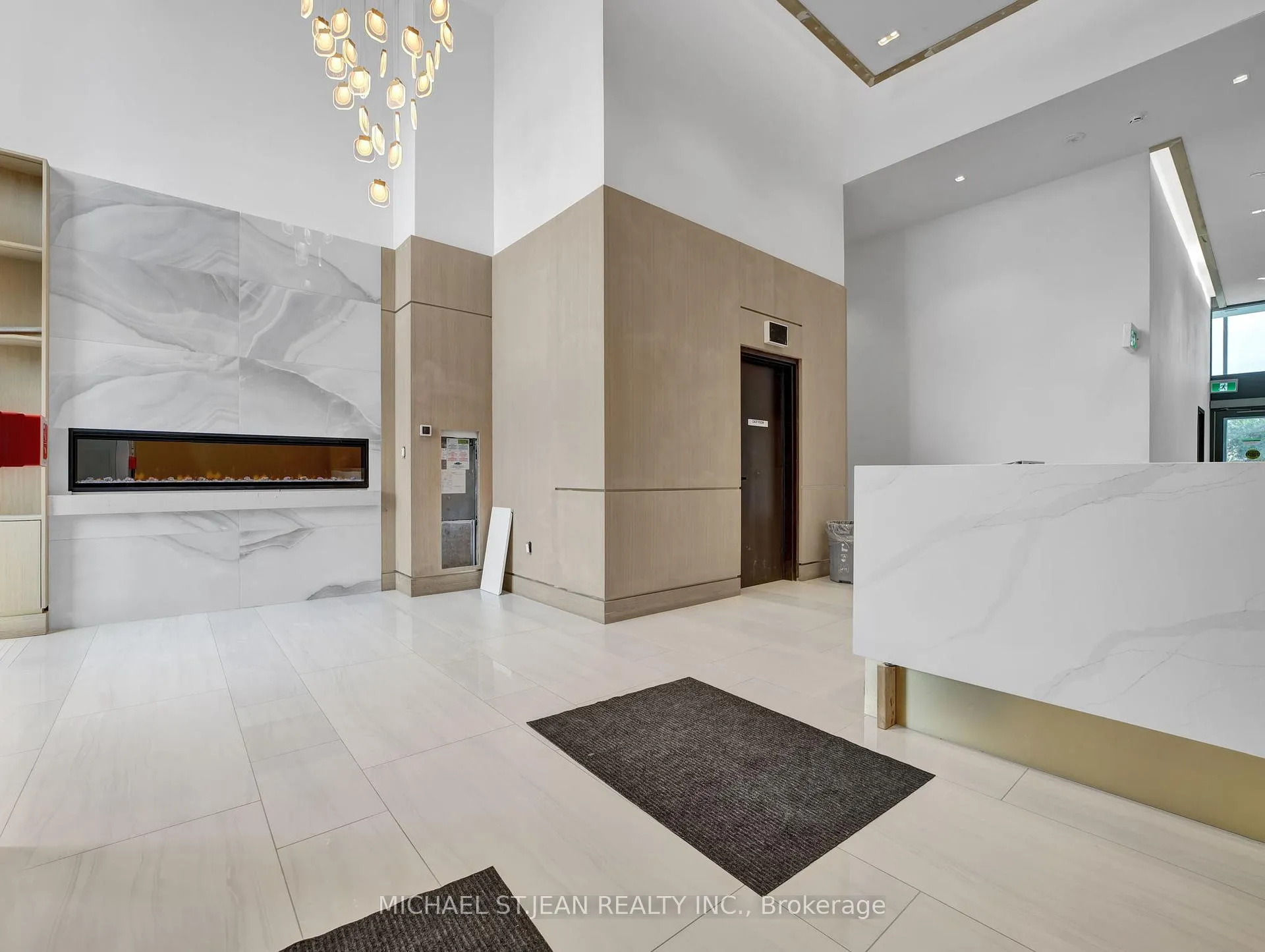 Photo 6 of Unit 1418, 2782 Barton Street E, Hamilton, Grayside — HOMEH