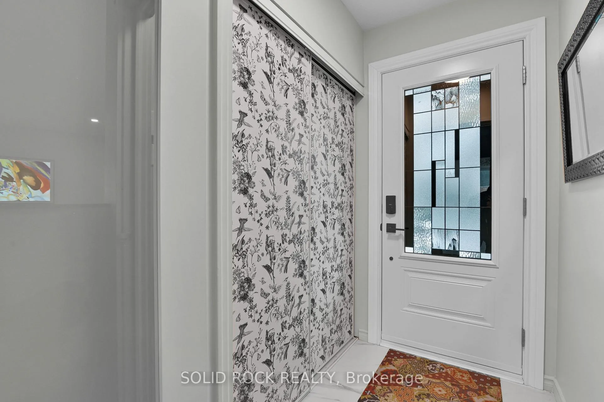 Photo 5 of 28 Carbrooke Street, Ottawa, Kanata - Glencairn/Hazeldean — HOMEH