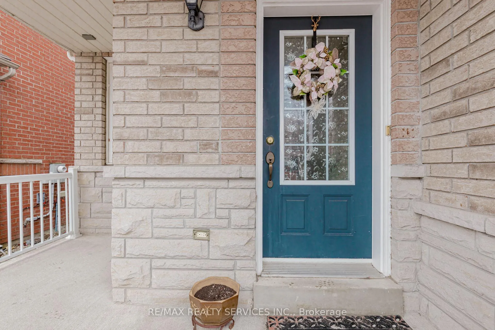 Photo 4 of 3 Rainy Dale Road, Brampton, Madoc — HOMEH