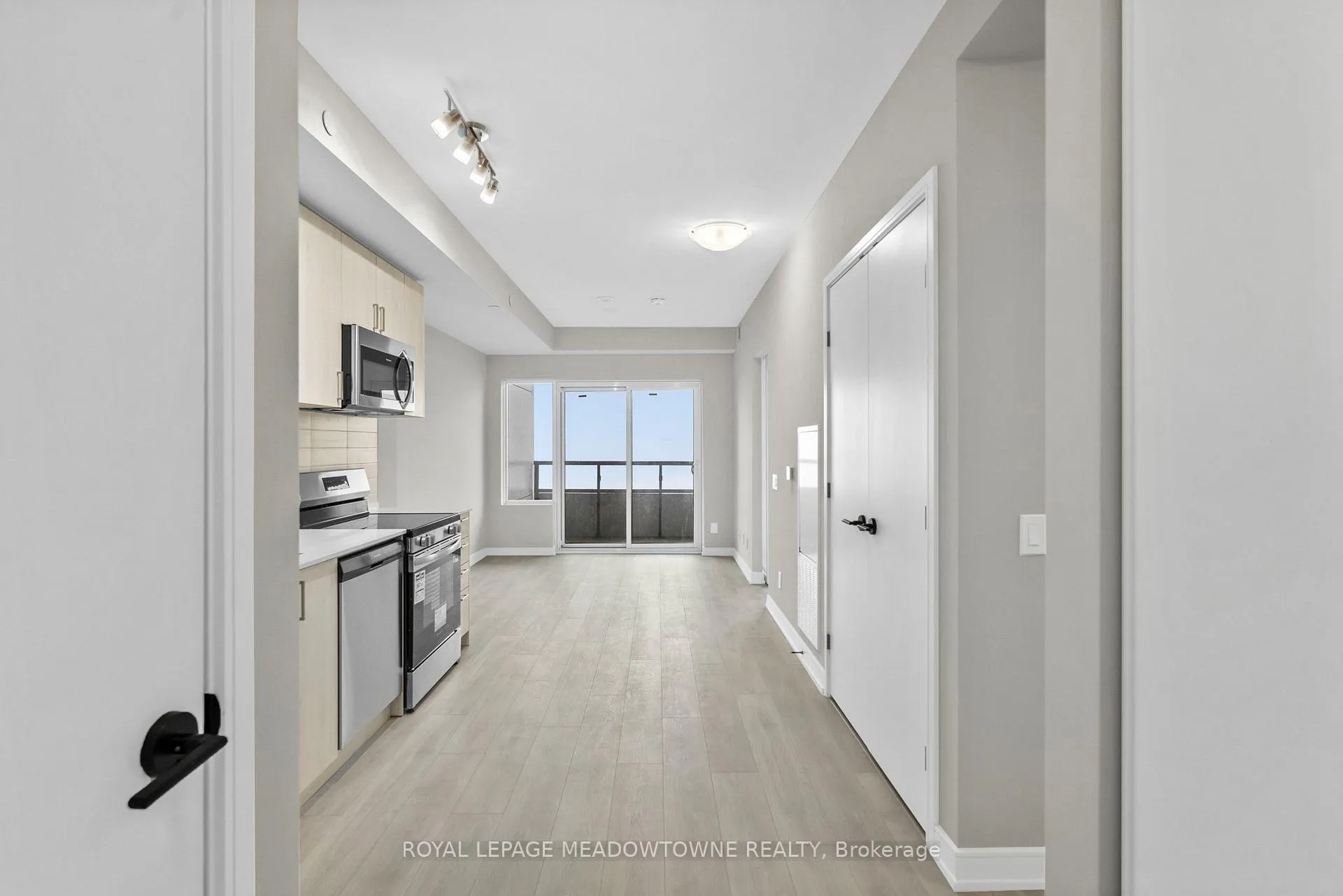 Photo 4 of Unit 505, 8020 Derry Road W, Milton, Coates — HOMEH