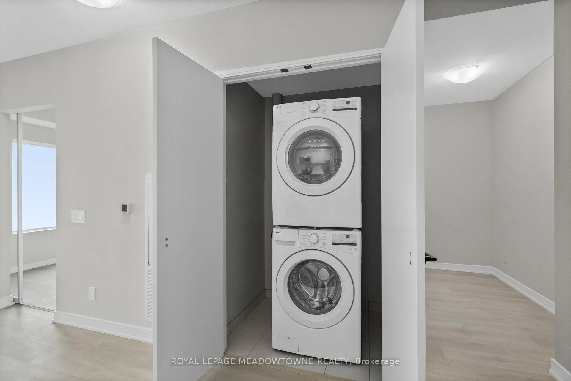 Photo 11 of Unit 505, 8020 Derry Road W, Milton, Coates — HOMEH