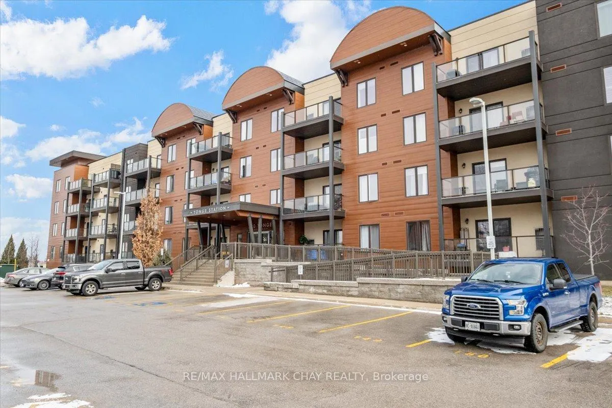 Photo 1 of Unit 306, 720 Yonge Street, Barrie, Painswick South — HOMEH