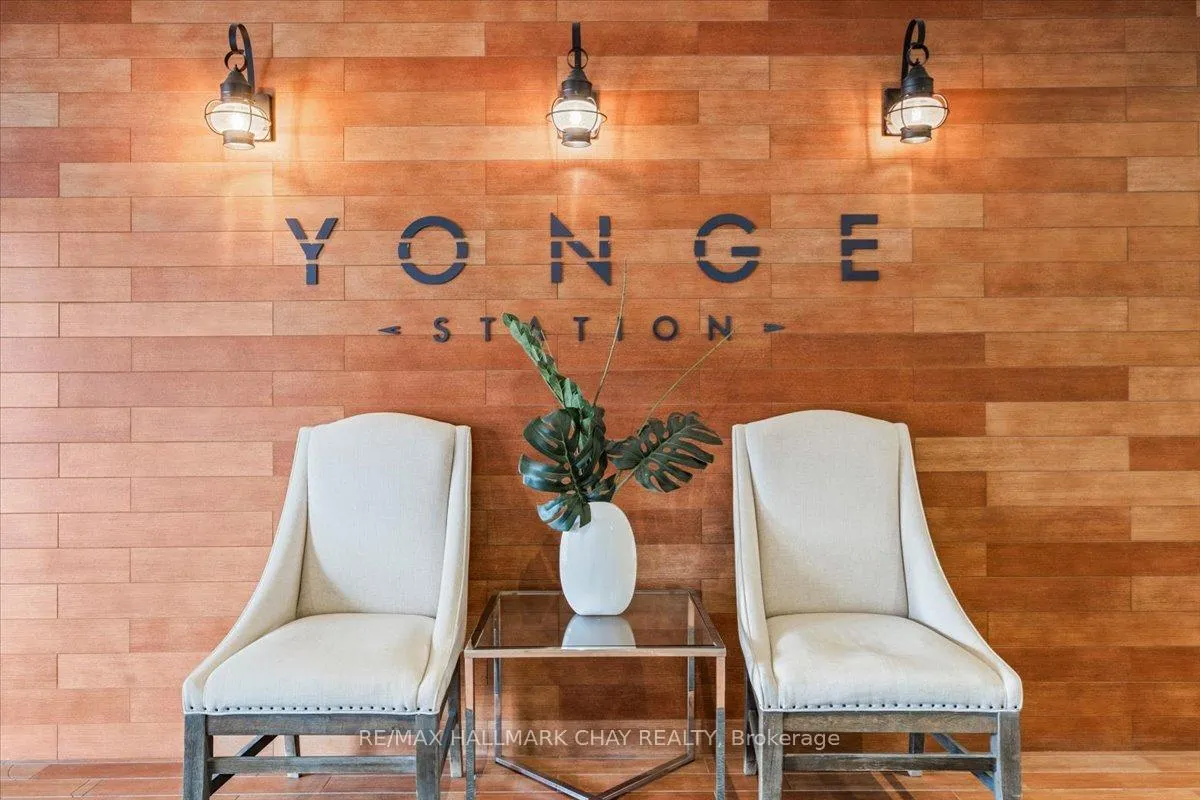 Photo 3 of Unit 306, 720 Yonge Street, Barrie, Painswick South — HOMEH