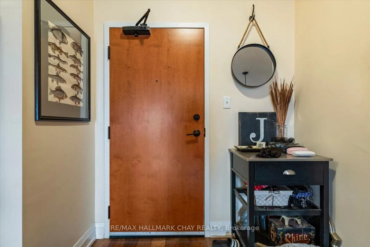 Photo 10 of Unit 306, 720 Yonge Street, Barrie, Painswick South — HOMEH