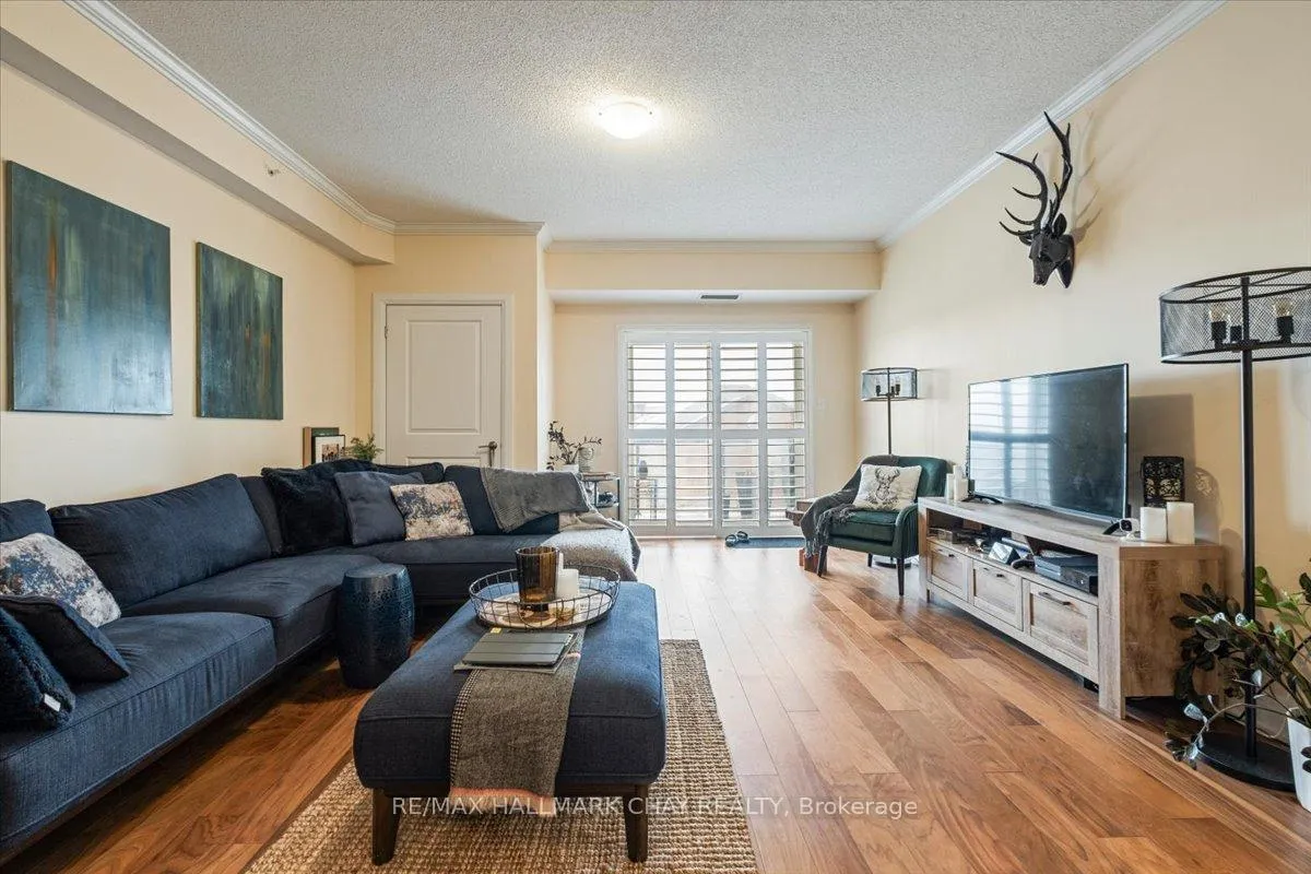 Photo 19 of Unit 306, 720 Yonge Street, Barrie, Painswick South — HOMEH