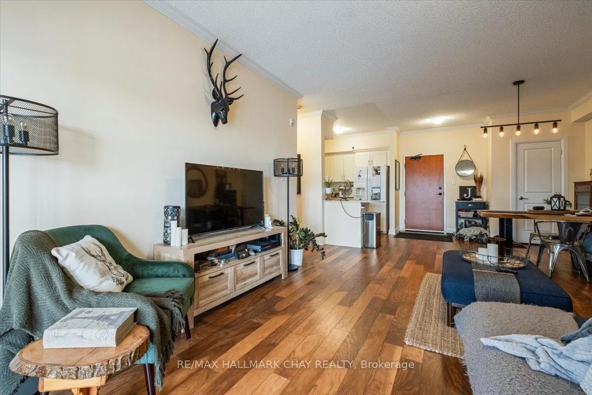 Photo 21 of Unit 306, 720 Yonge Street, Barrie, Painswick South — HOMEH