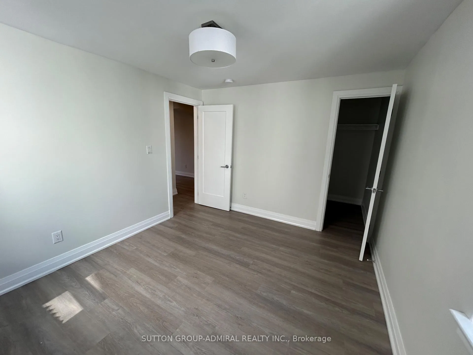 Photo 4 of Unit 202, 701 Eglinton Avenue W, Toronto, Forest Hill South — HOMEH